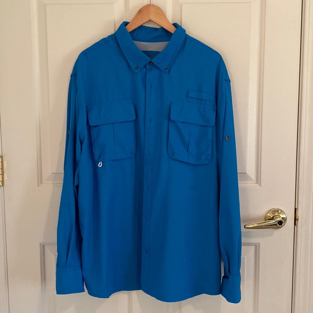 long sleeve men’s vented fishing shirt.